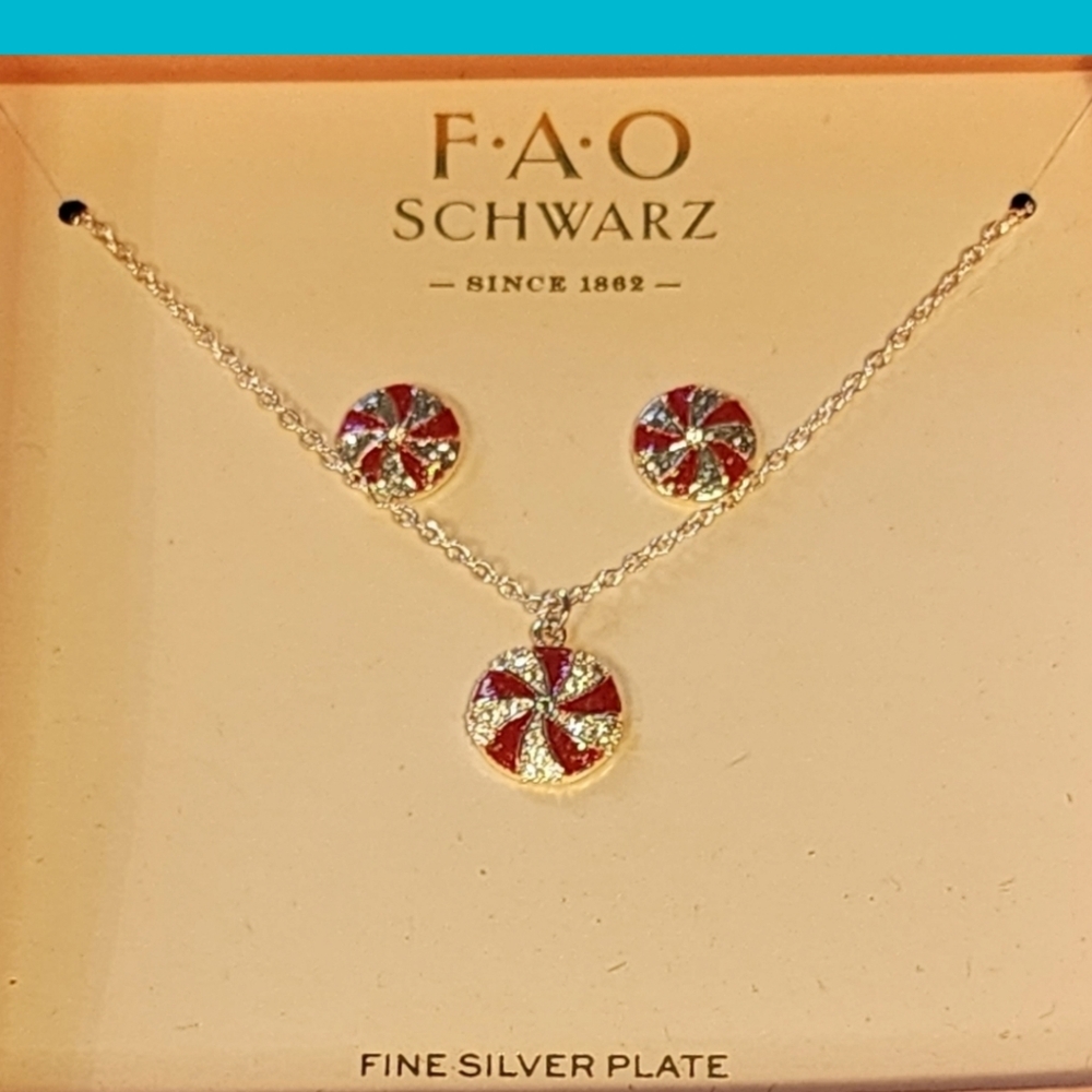 FAO SCHWARZ BOX SET